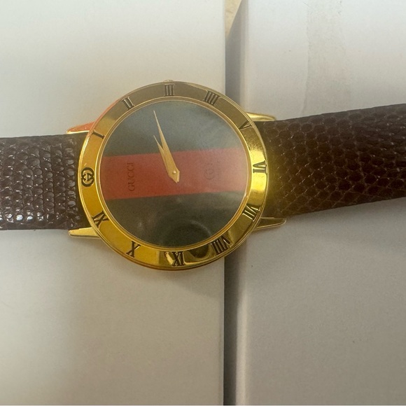 Gucci Ladies Gold Dial Sherry Line 18K Electro plated Vintage Swiss Made 17cm - Picture 14 of 17